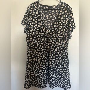 Women’s Shein Curve Daisy Dress 4x